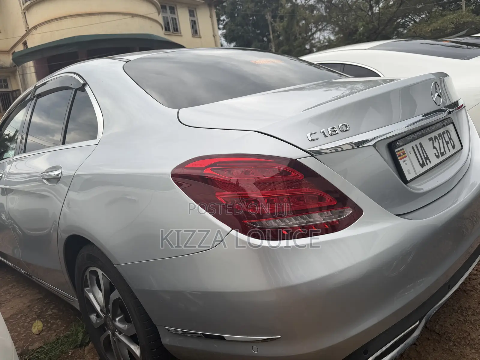 Mercedes-Benz C180 2017 Silver