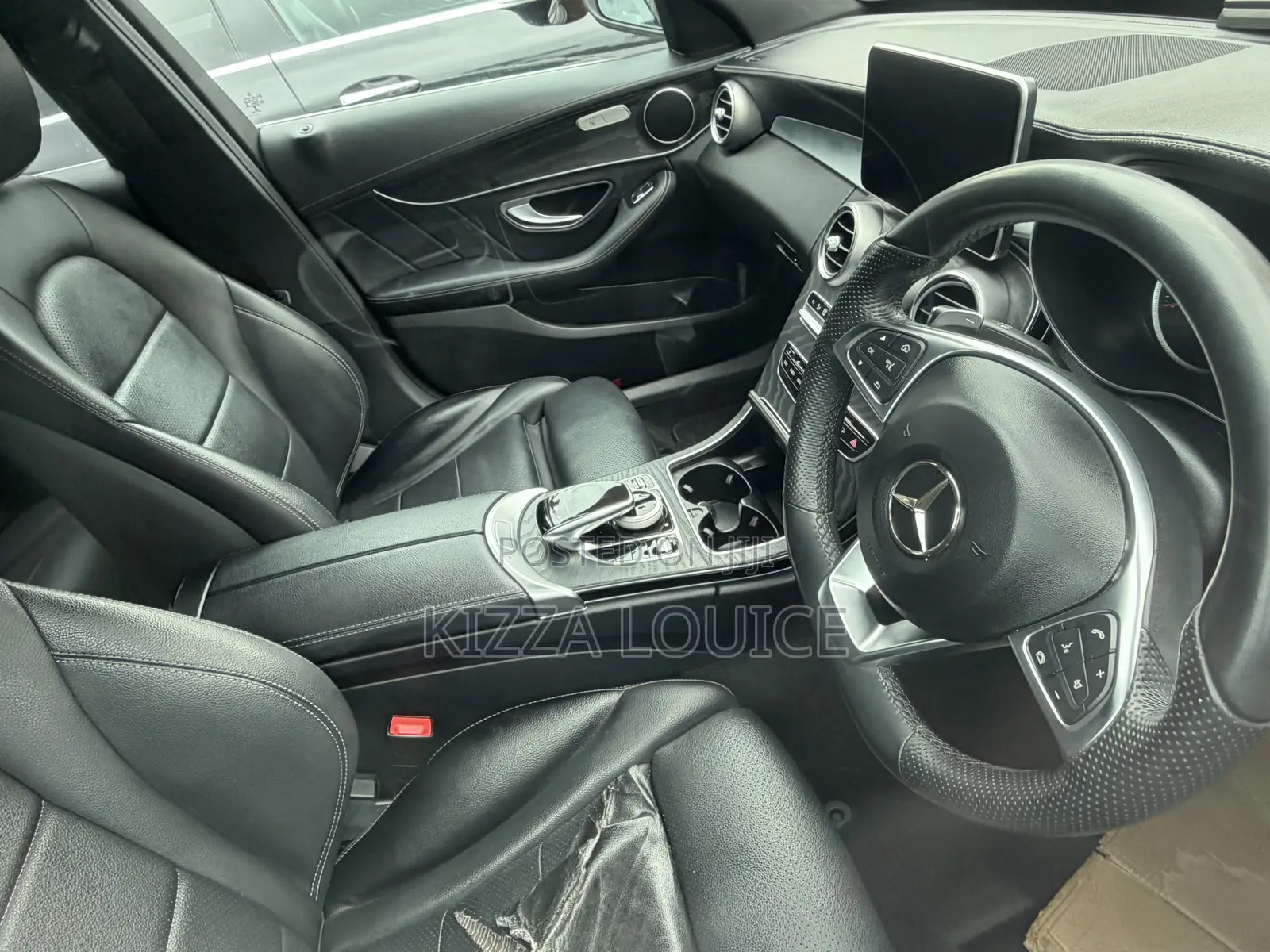 Mercedes-Benz C200 2018 White
