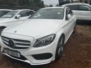 Mercedes-Benz C200 2018 White