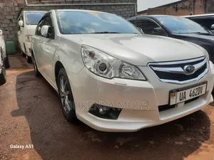 Subaru Legacy 2010 White