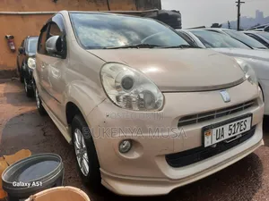 Toyota Passo 2014 Beige