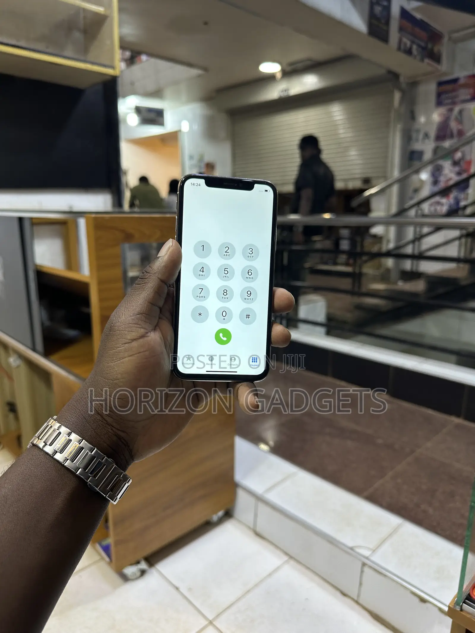 Apple iPhone X 64 GB White