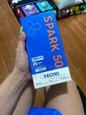 New Tecno Spark 50 128 GB Silver