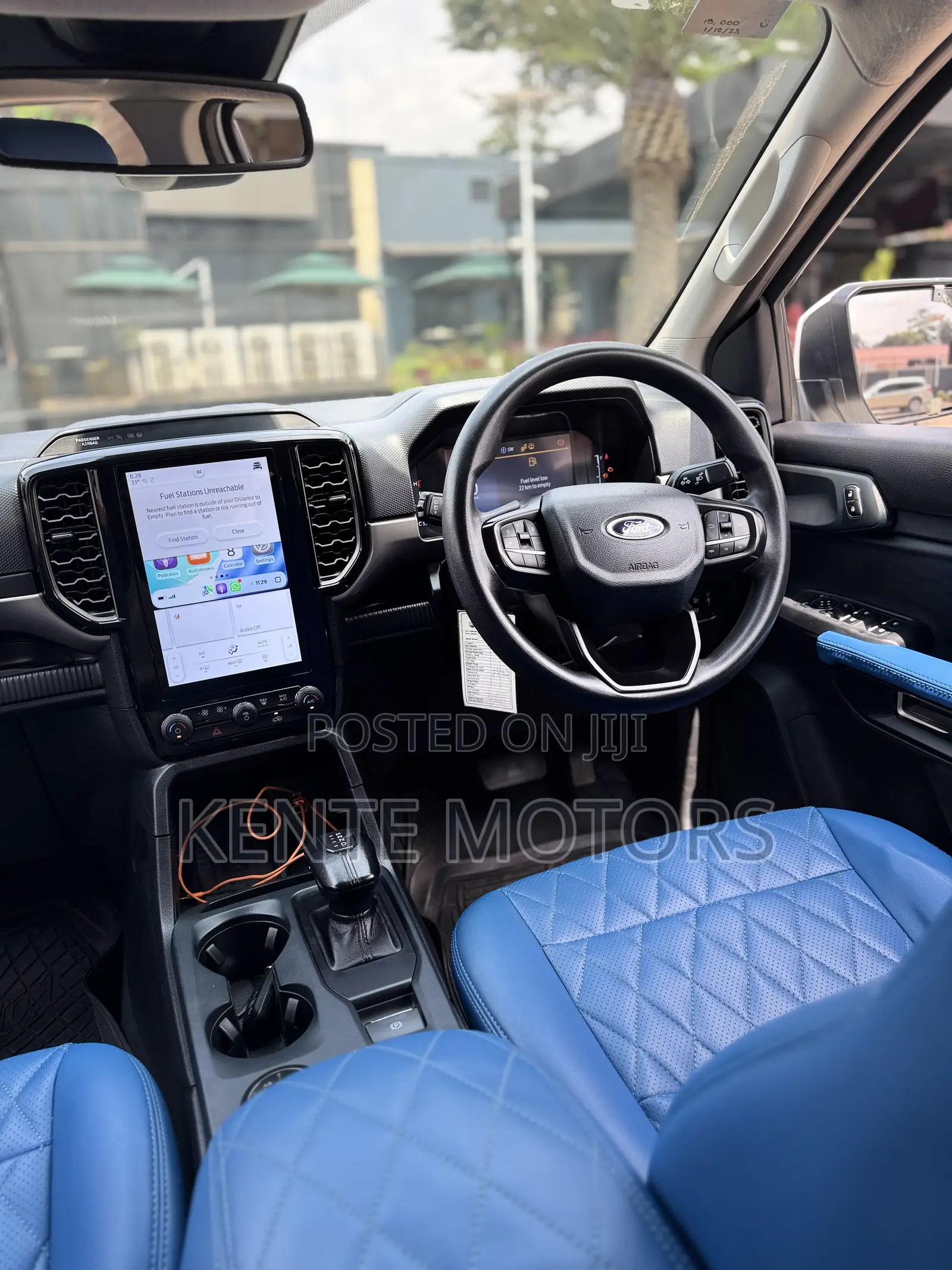 Ford Everest 2022 White