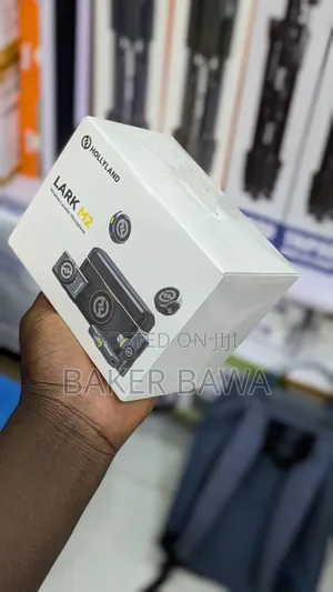 Hollyland Lark M2 Wireless Lavalier Microphone System.