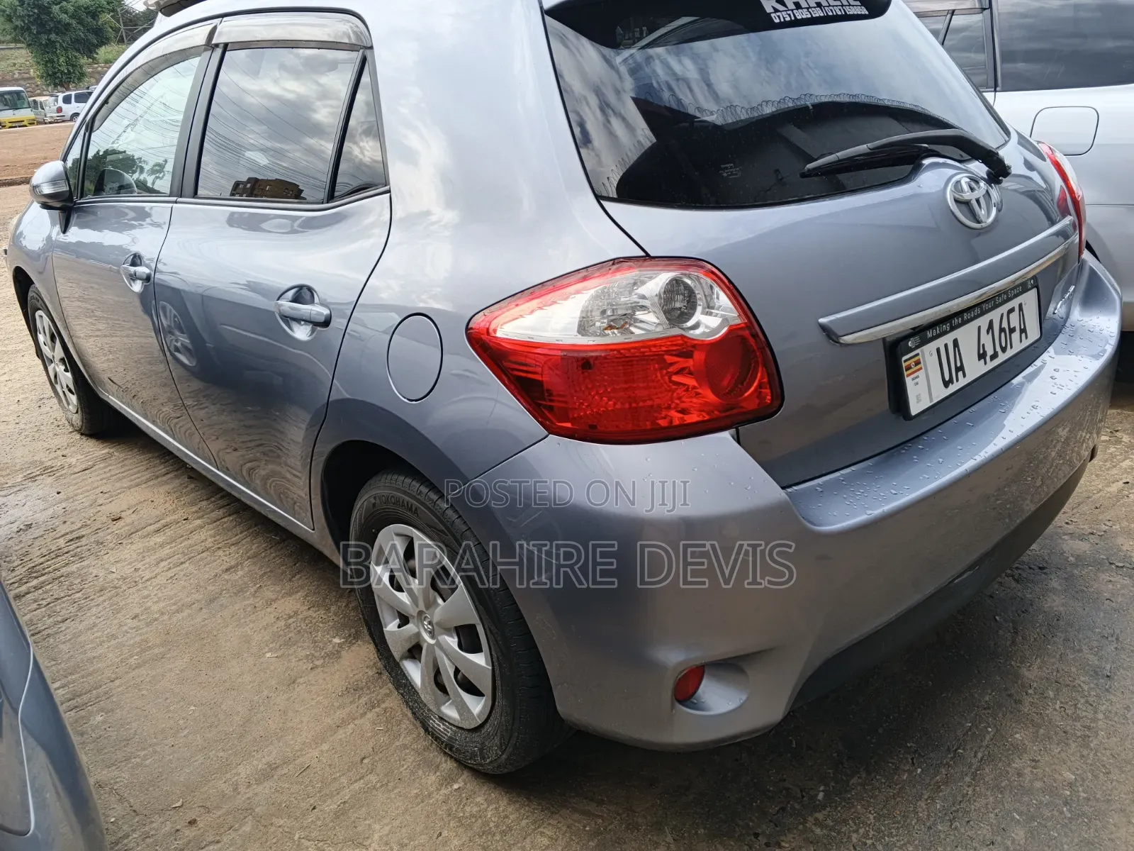 Toyota Auris 2011 Blue