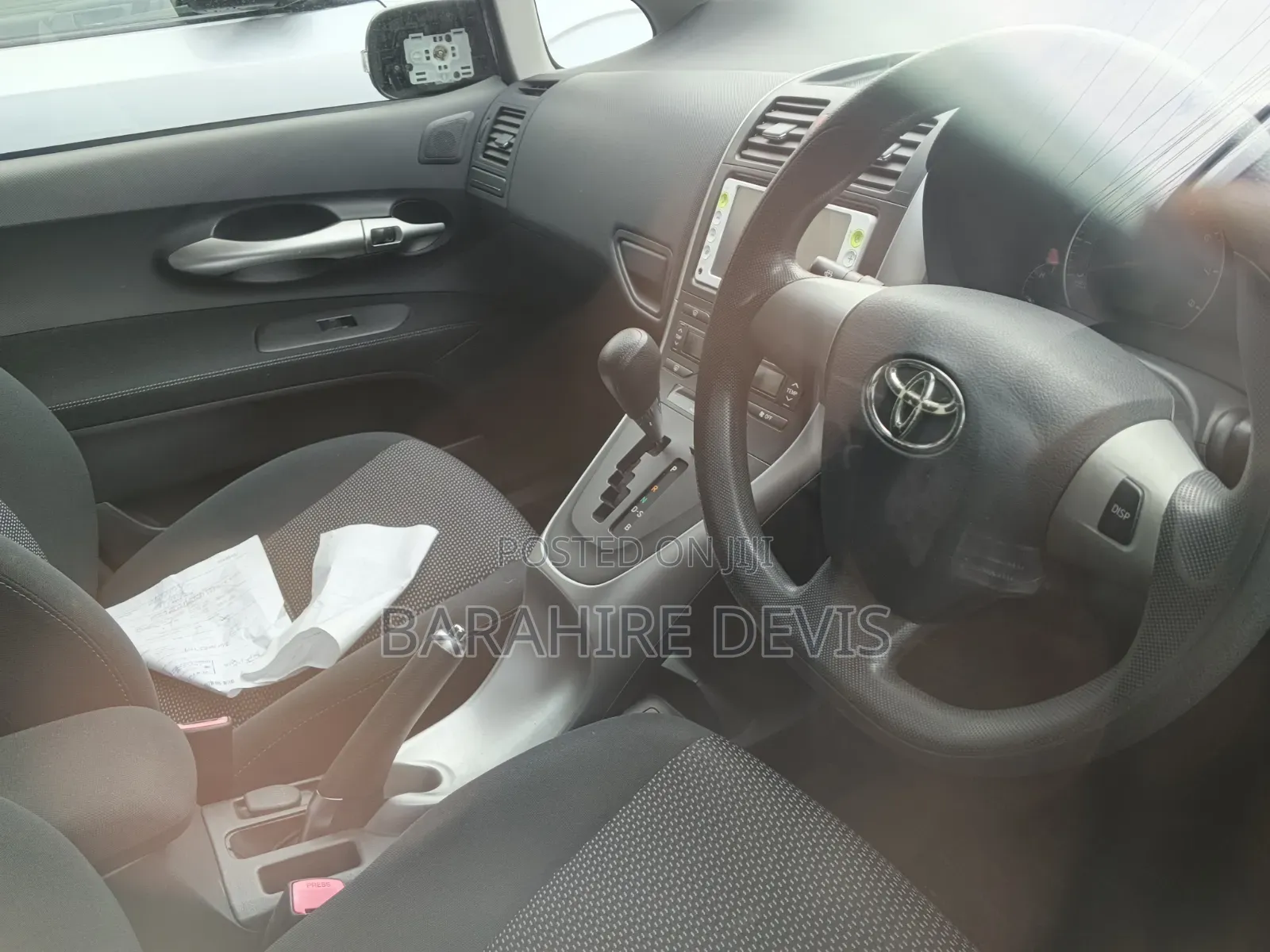 Toyota Auris 2011 Blue