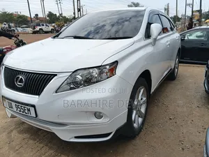 Lexus LX 570 2012 White