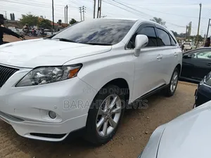 Lexus LX 570 2012 White
