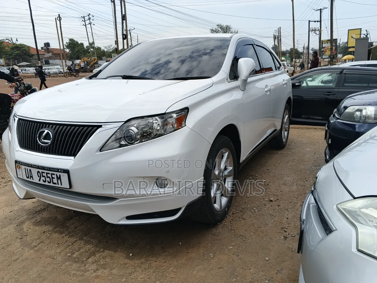 Lexus LX 570 2012 White