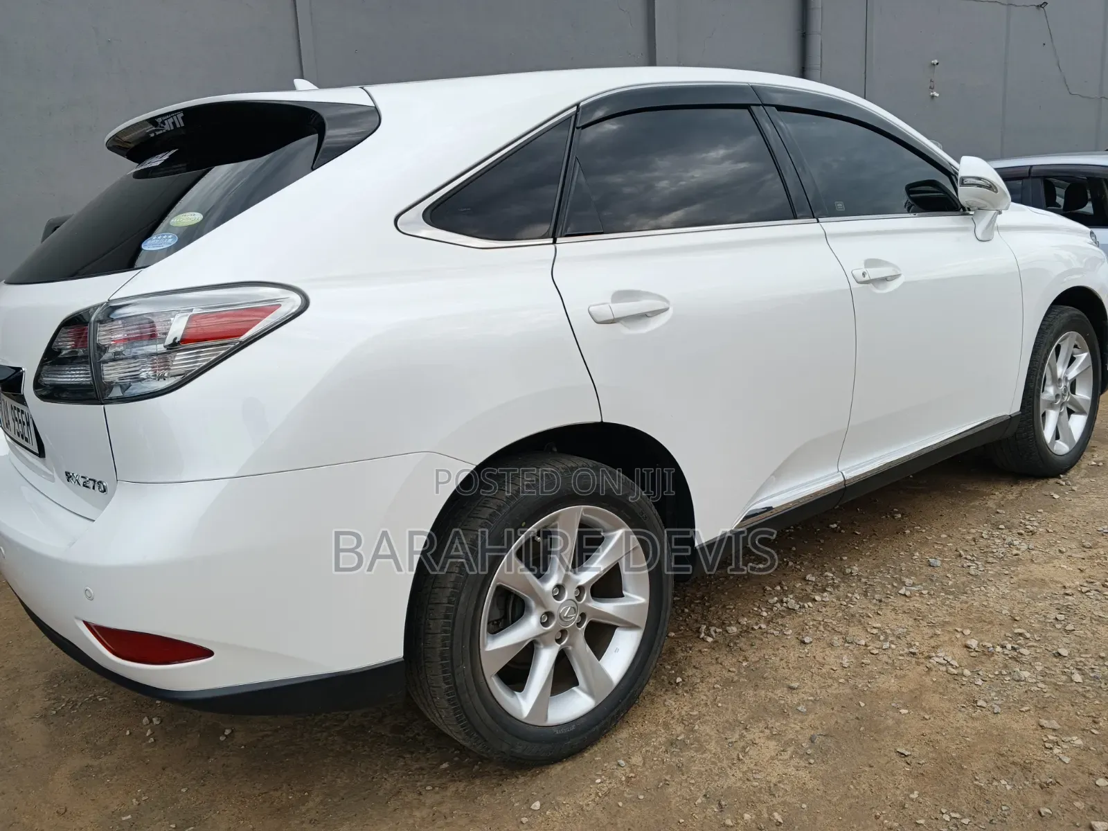 Lexus LX 570 2012 White