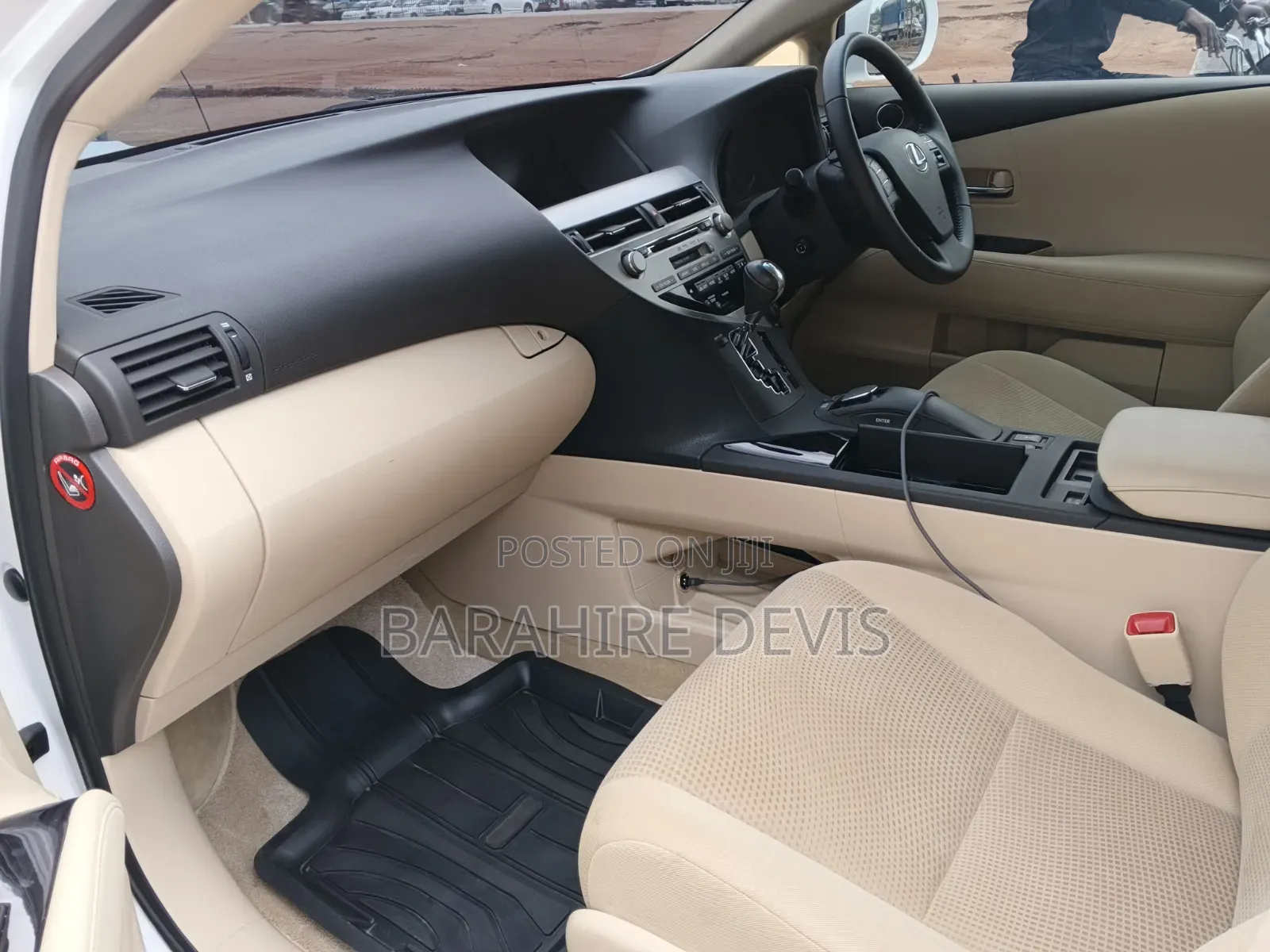 Lexus LX 570 2012 White