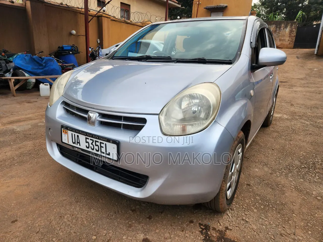 Toyota Passo 2010 Silver