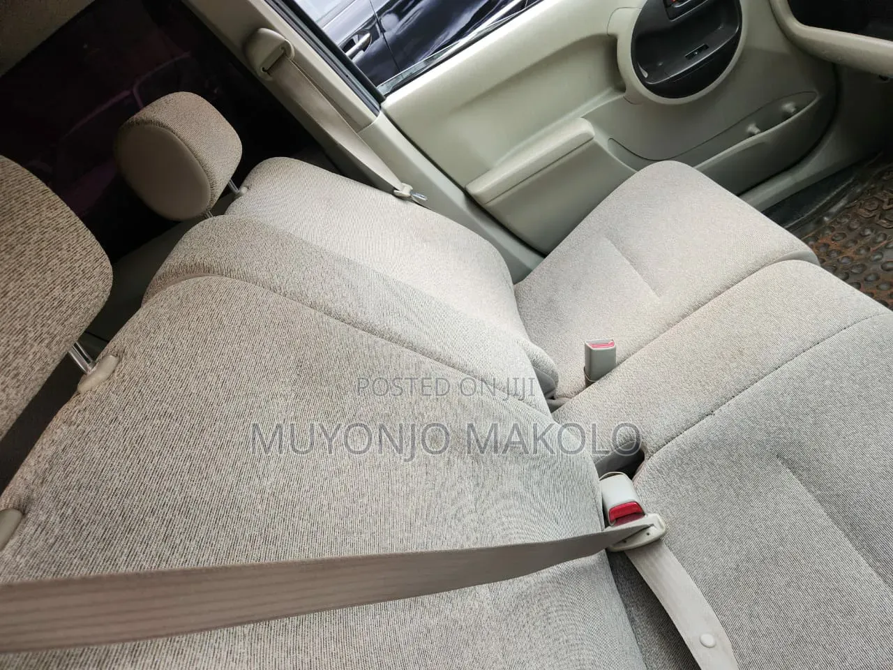 Toyota Passo 2010 Silver