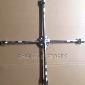 Epica Star 4-Way Kug Wrench