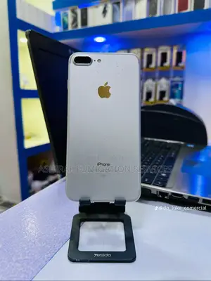 Apple iPhone 7 Plus 128 GB Gold