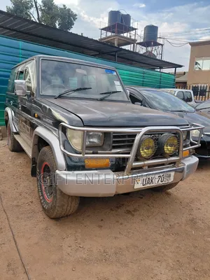 Toyota Land Cruiser Prado 1996 Green