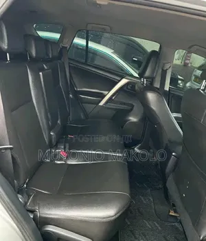 Toyota RAV4 2015 Silver