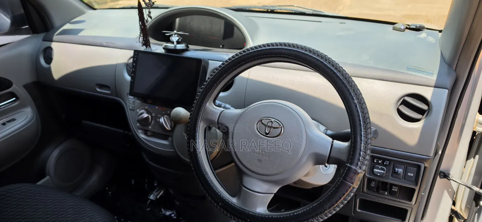 Toyota Sienta 2008 Silver