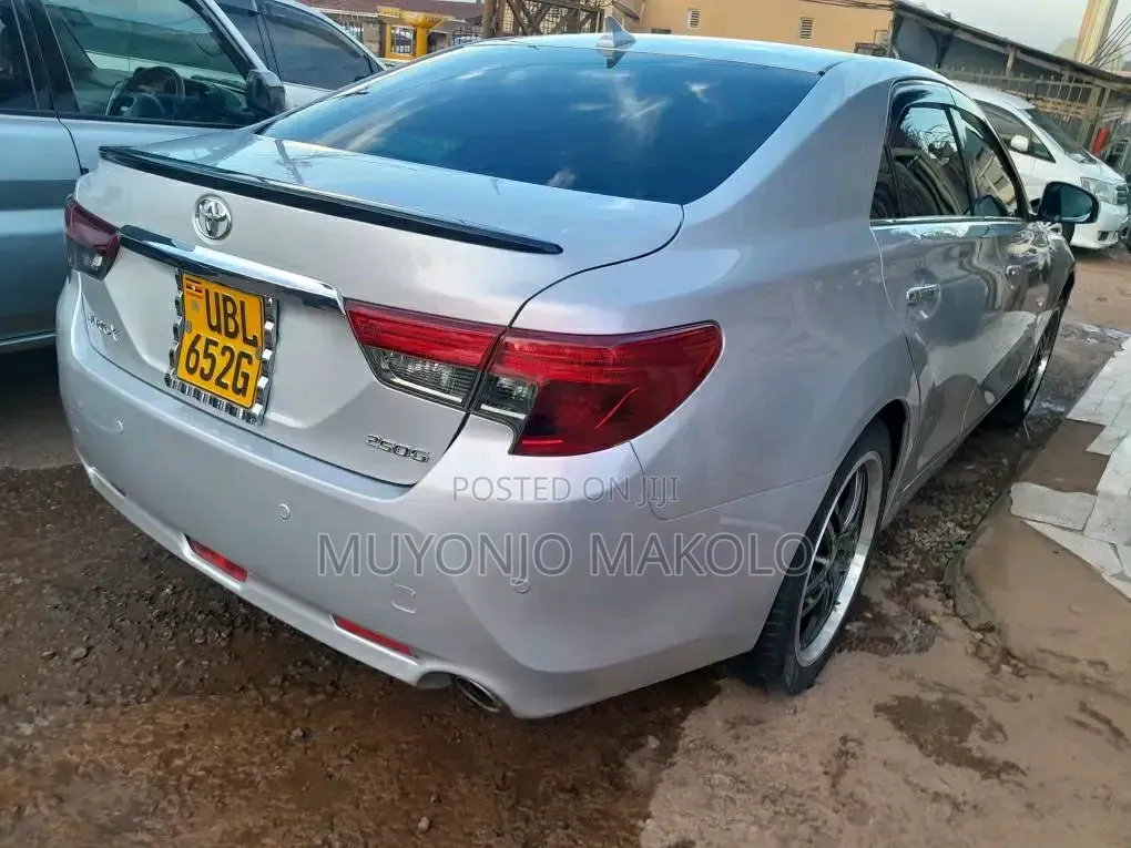 Toyota Mark X 2012 Silver
