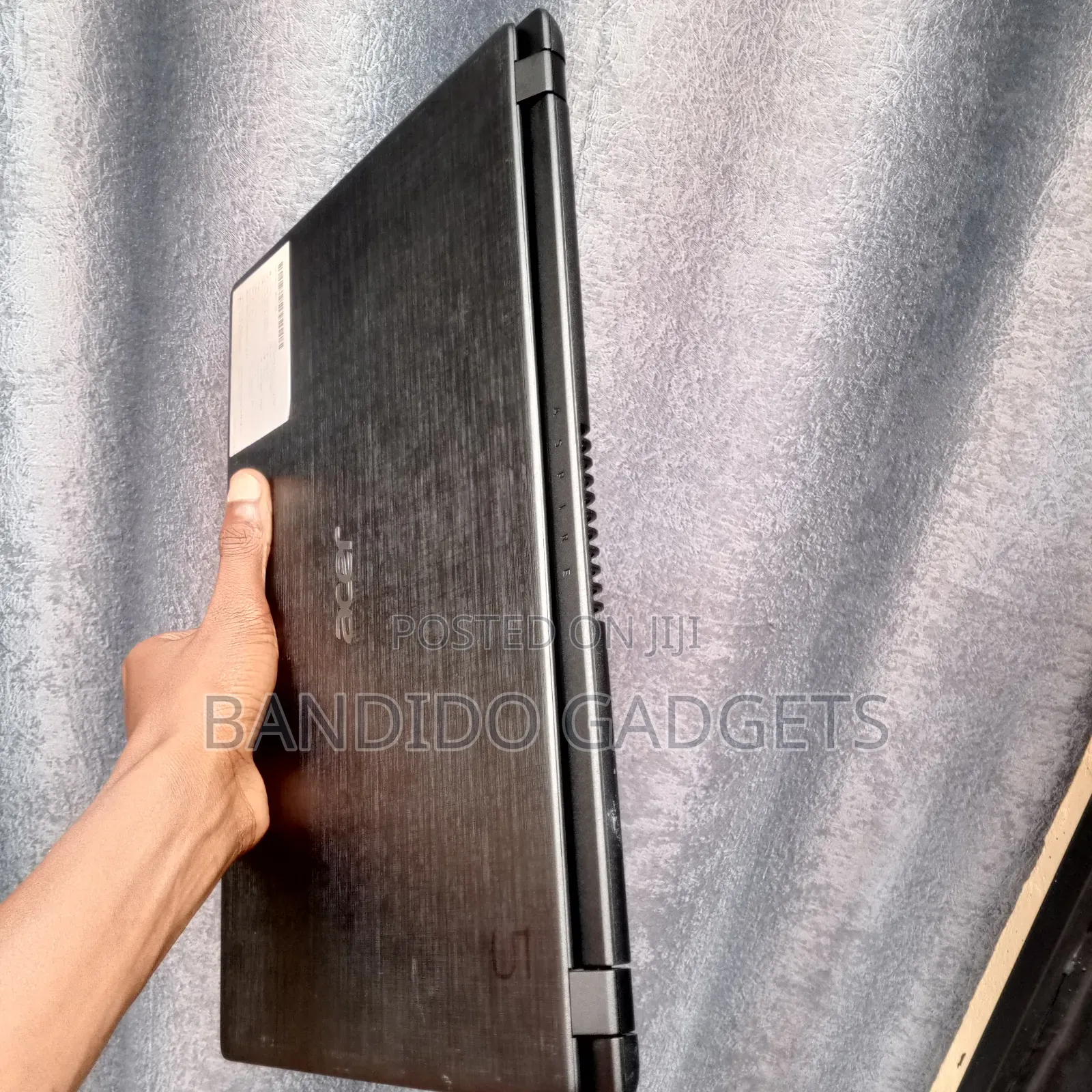 Laptop Acer Aspire 3 A315-32 4GB Intel Celeron HDD+SSD 128GB