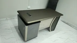 Classic One Executive Table