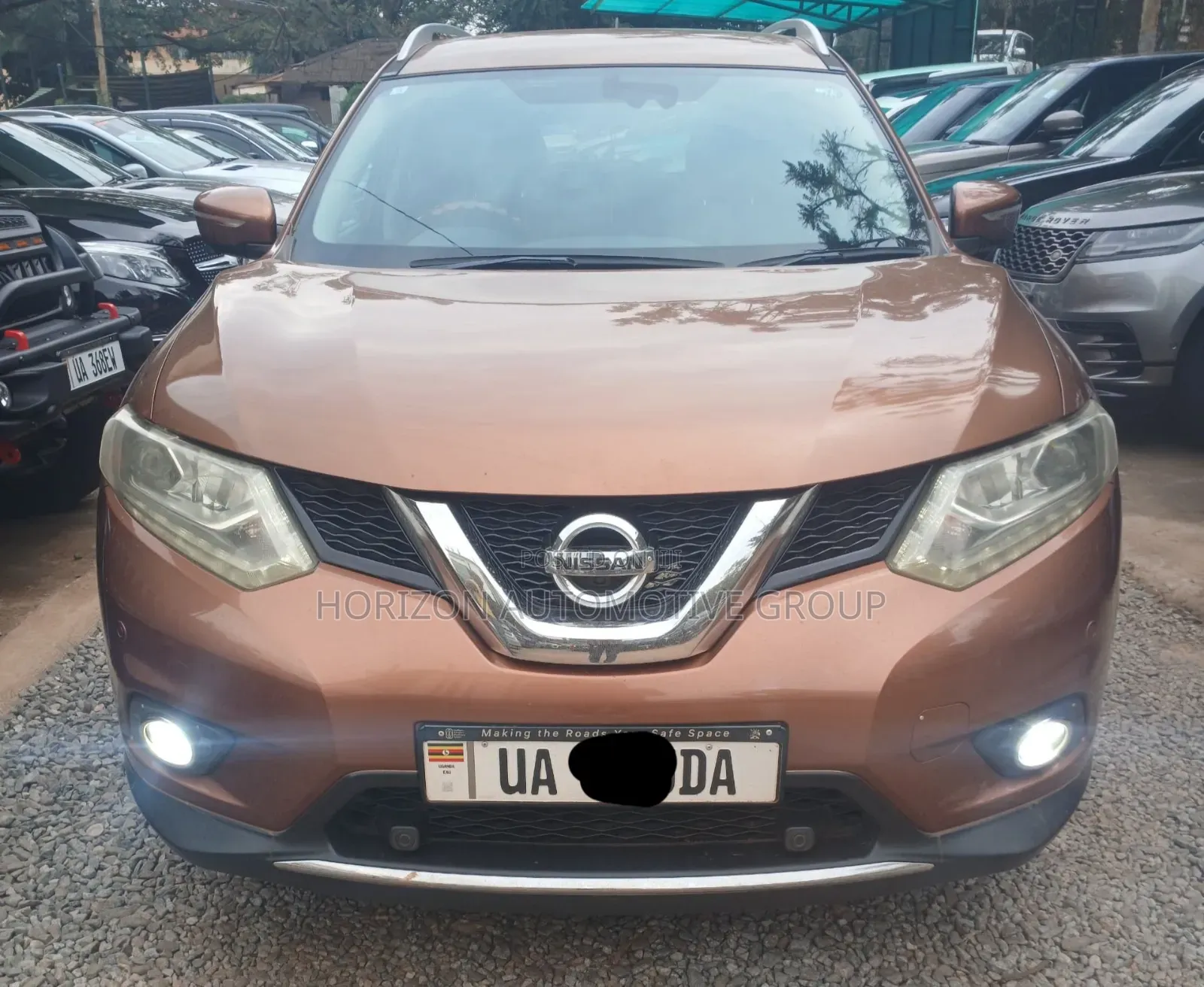 Nissan X-Trail 2016 Brown