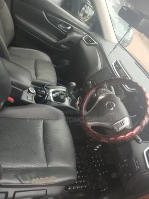 Nissan X-Trail 2016 Brown