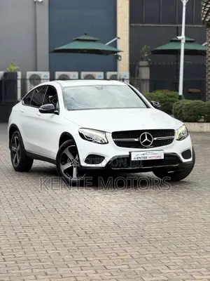 Mercedes-Benz GLC-Class 2017 White