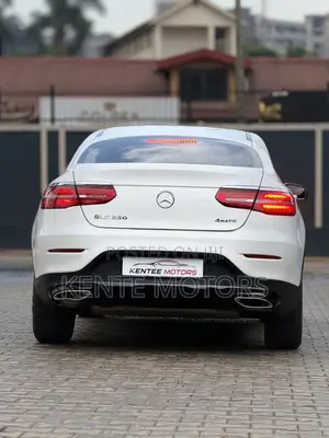 Mercedes-Benz GLC-Class 2017 White