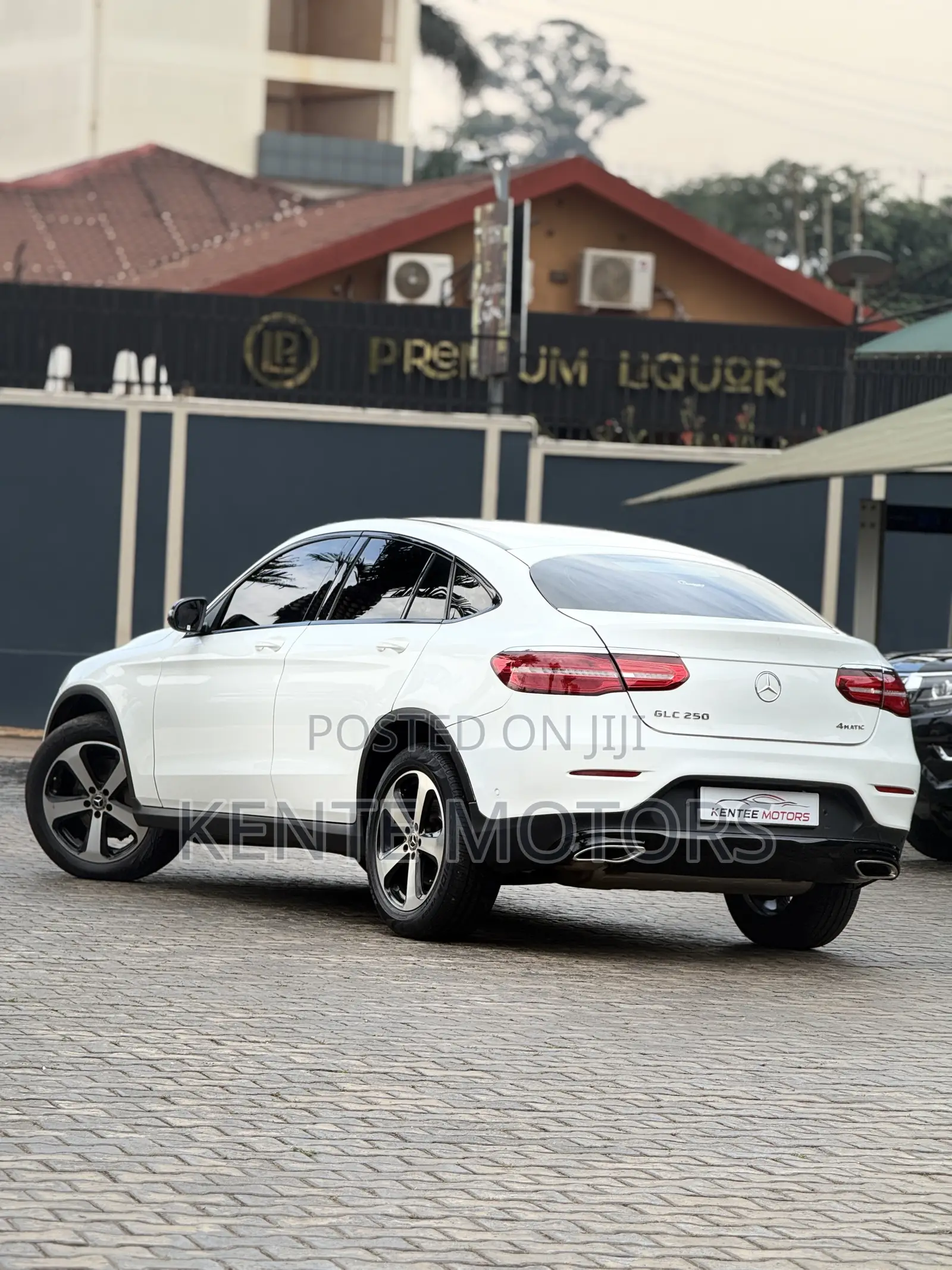 Mercedes-Benz GLC-Class 2017 White