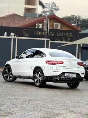 Mercedes-Benz GLC-Class 2017 White
