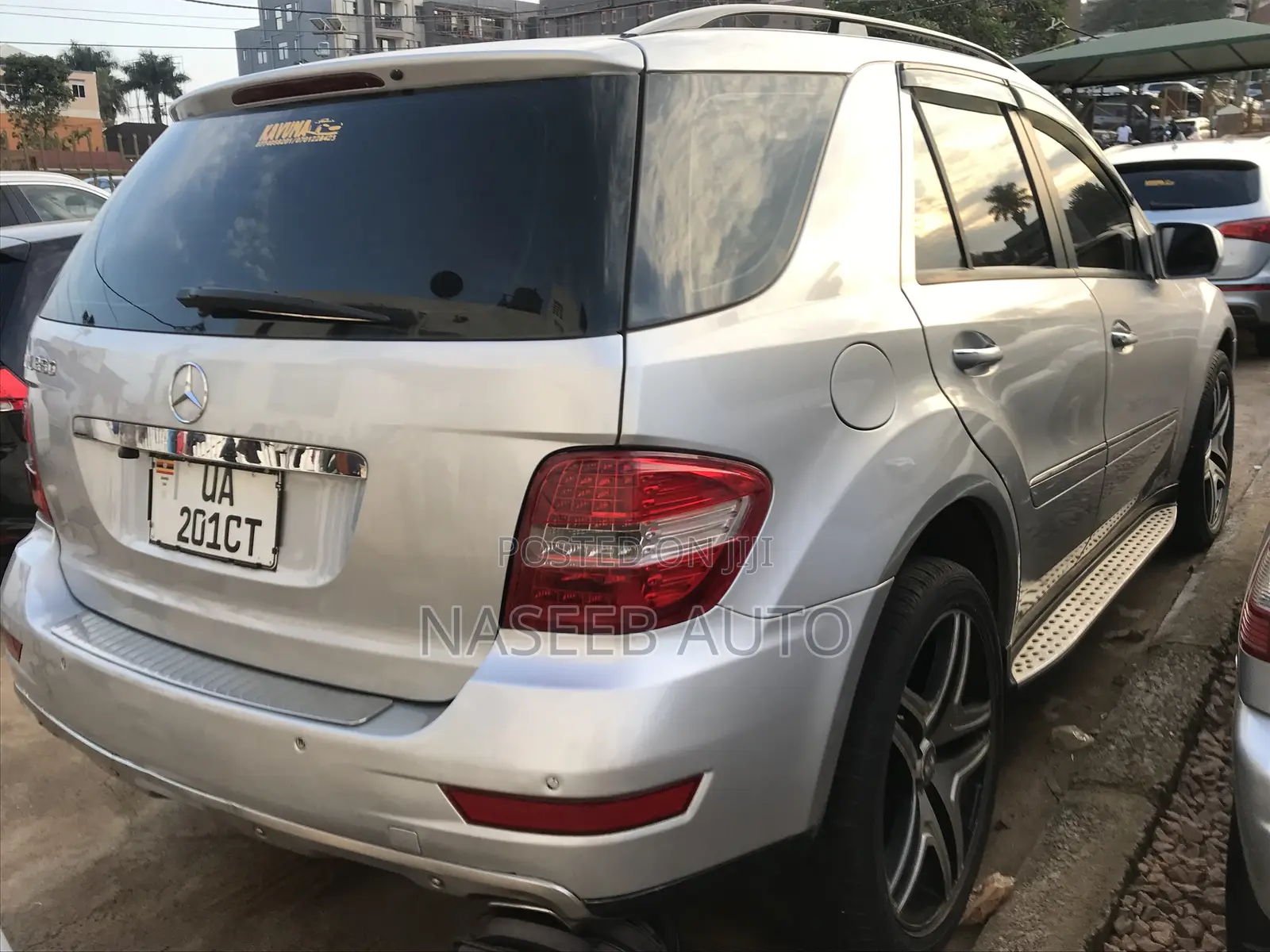 Mercedes-Benz M Class 2009 Silver