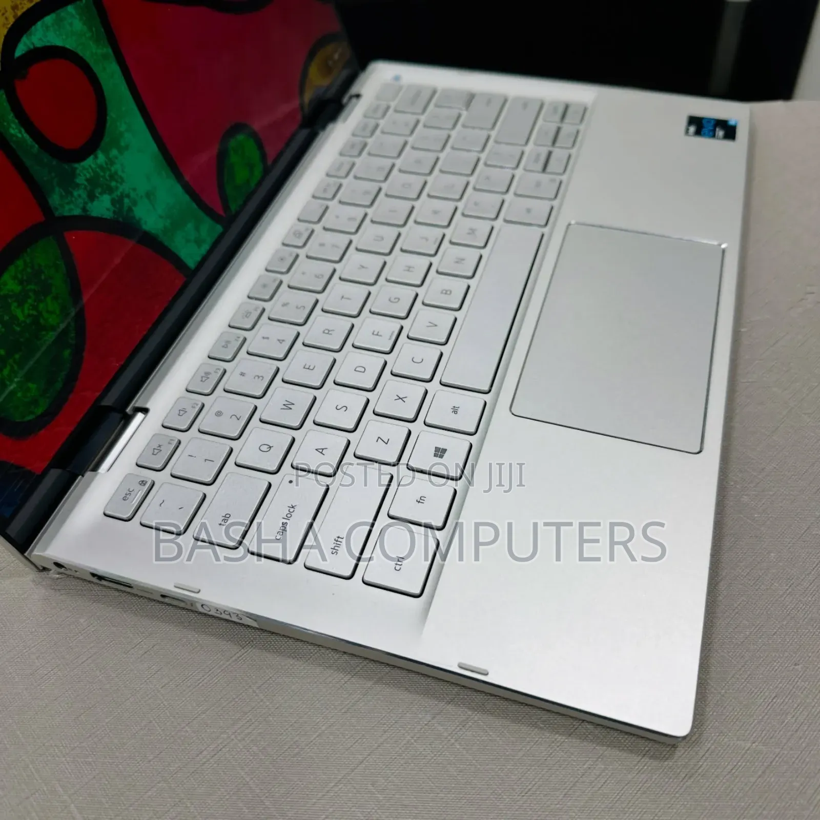 New Laptop Dell Inspiron 7306 16GB Intel Core i7 SSD 512GB
