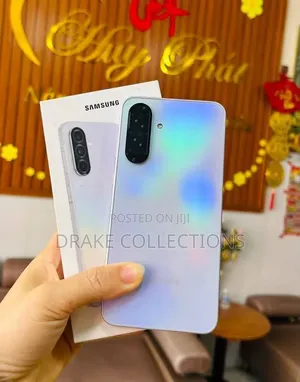 New Samsung Galaxy A36 256 GB Silver