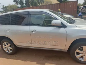 Toyota Vanguard 2008 Silver