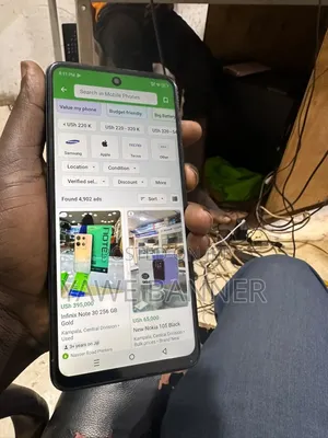 Infinix Smart 8 64 GB Black