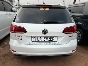 Volkswagen Golf 2017 White