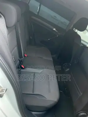 Volkswagen Golf 2017 White