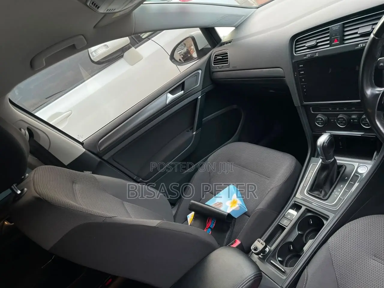 Volkswagen Golf 2017 White
