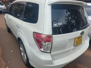 Subaru Forester 2009 White