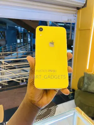 Apple iPhone XR 128 GB Yellow