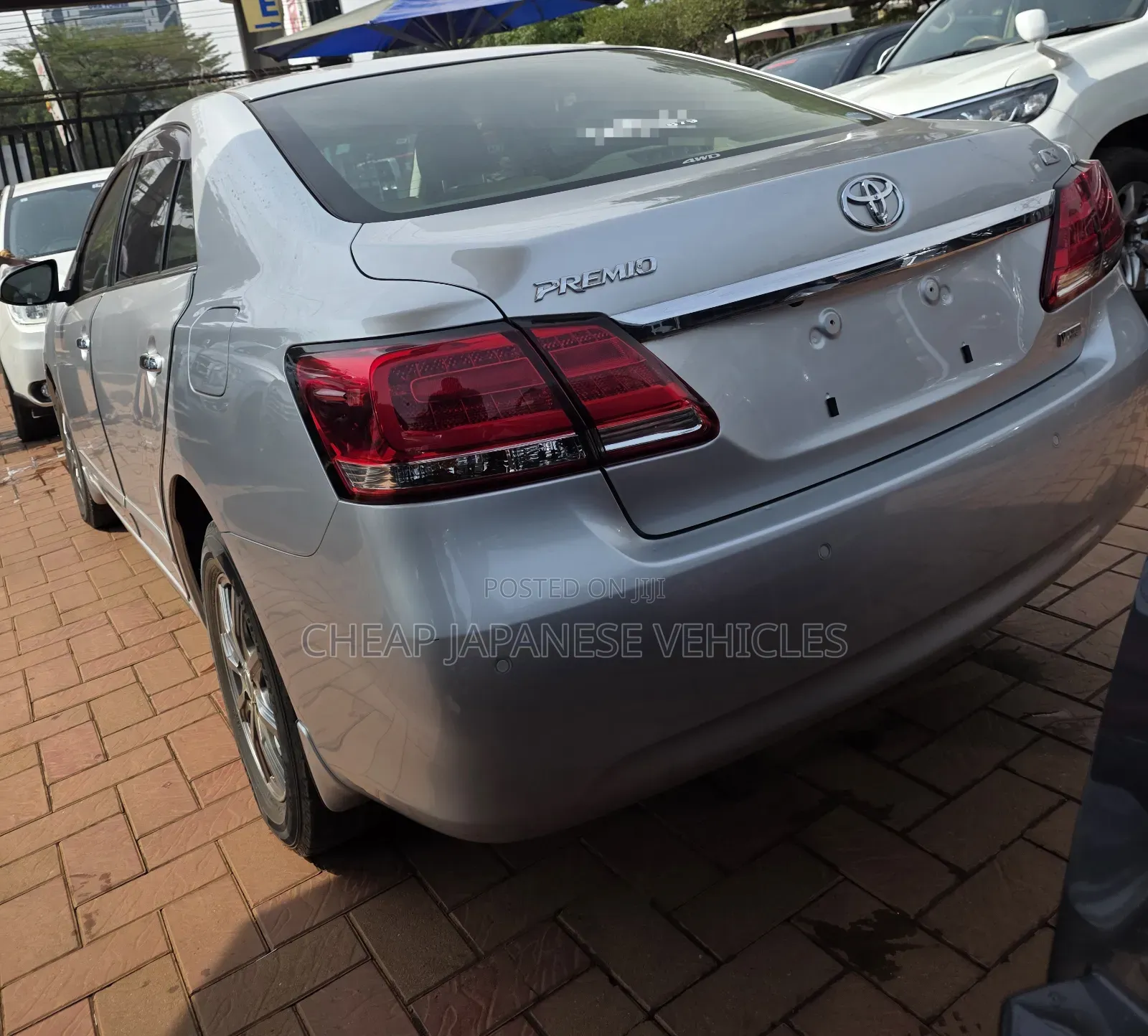 Toyota Premio 2017 Silver