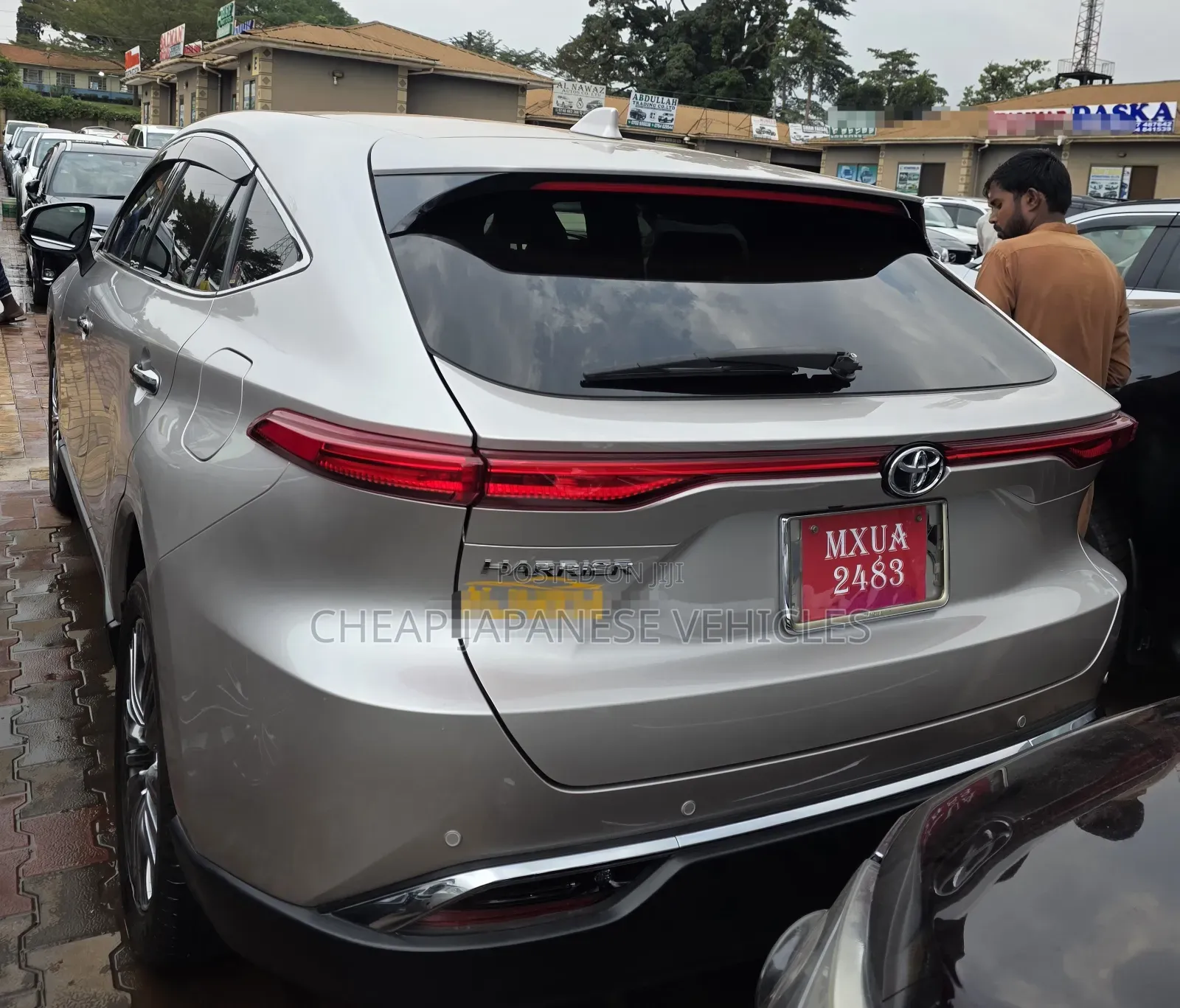 Toyota Harrier 2.0 2020 Beige