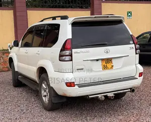 Toyota Land Cruiser Prado 2009 White