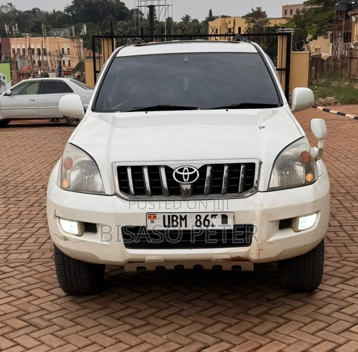 Toyota Land Cruiser Prado 2009 White