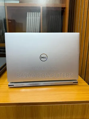 New Laptop Dell XPS 15 9500 32GB Intel Core i7 SSHD+SSD 512GB