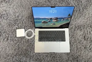 Laptop Apple MacBook Pro 2021 M1 Max 32GB Apple M1 Max SSD 1T