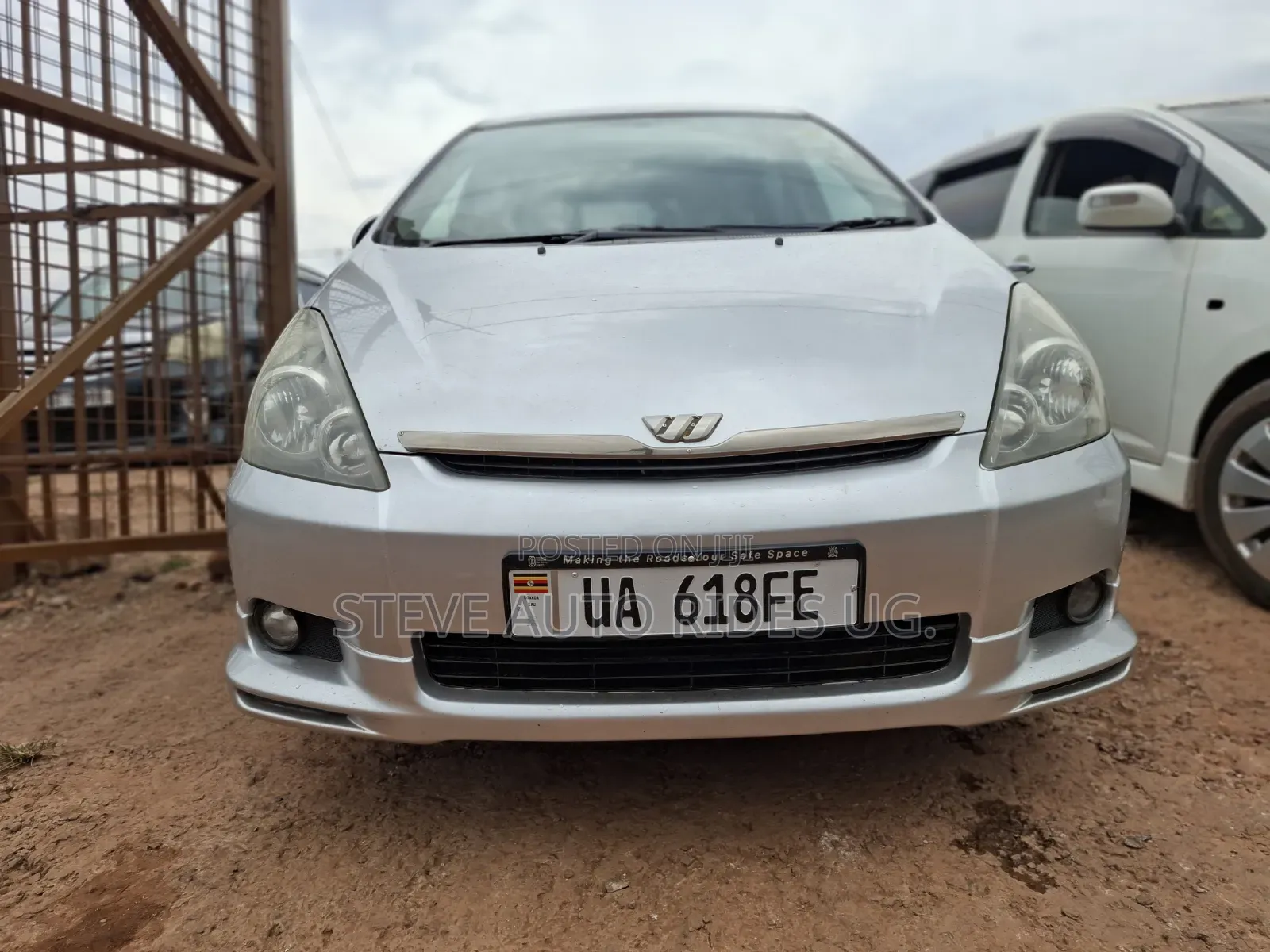 Toyota Wish 2004 Silver