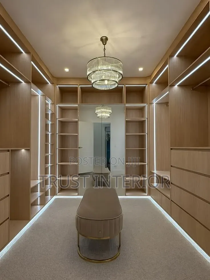 Quality Furniture Fitters 5421
